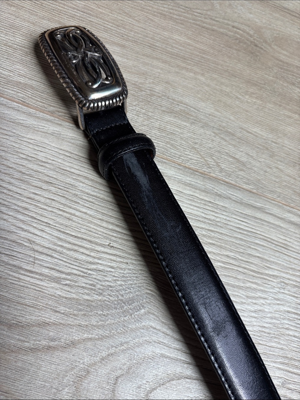 VTG 1995 Brighton Black Leather Belt with Silver Decorative Buckle - Picture 4 of 8